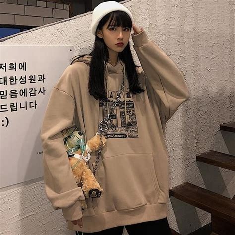 korean oversized hoodie outfit